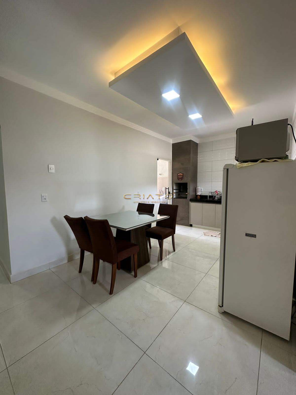 Casa à venda com 2 quartos, 84m² - Foto 17