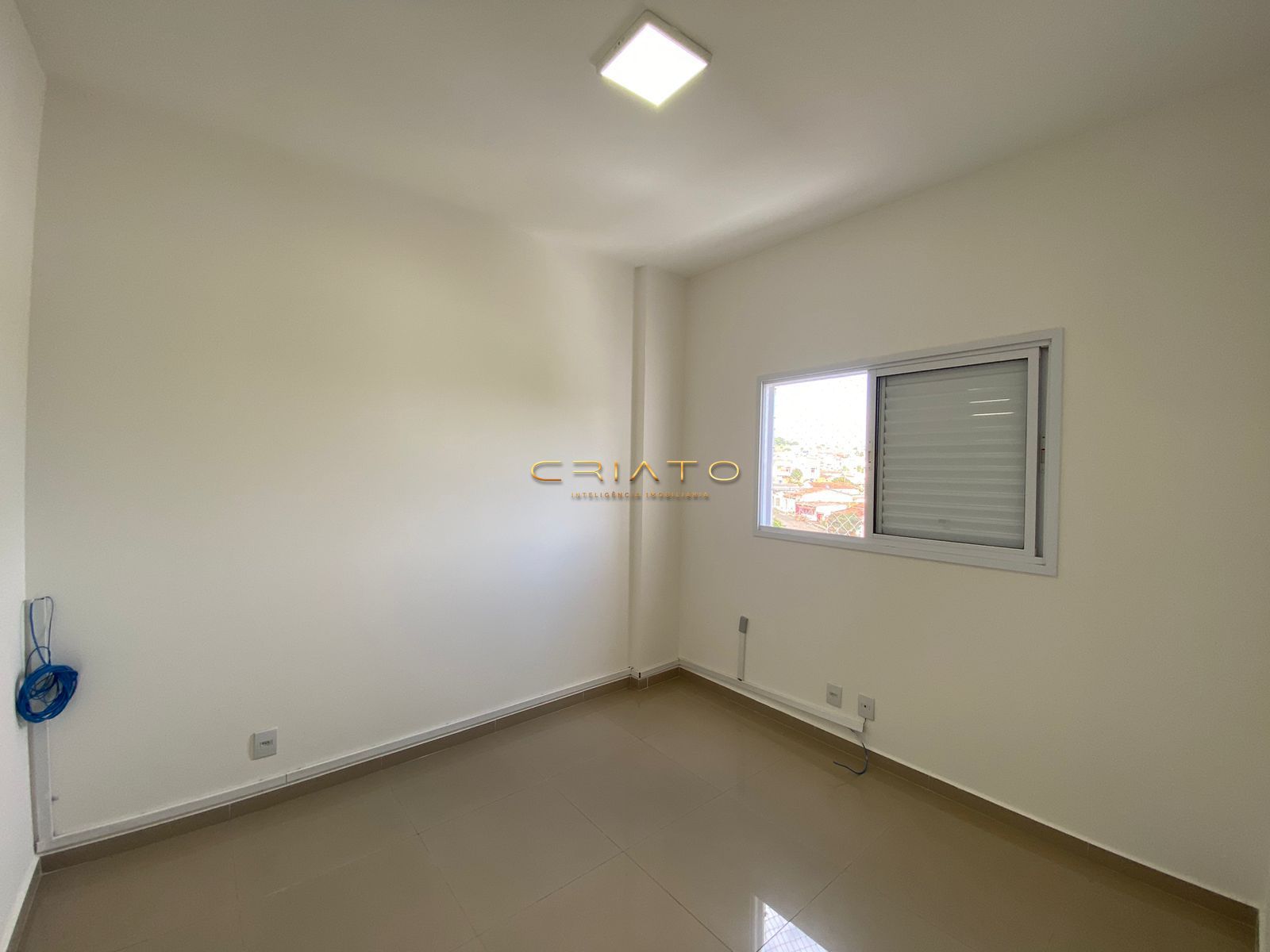 Apartamento à venda com 3 quartos, 87m² - Foto 12