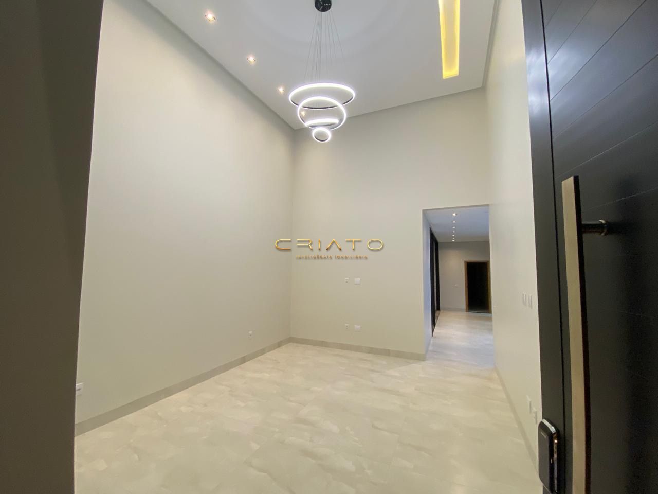 Casa à venda com 3 quartos, 205m² - Foto 4