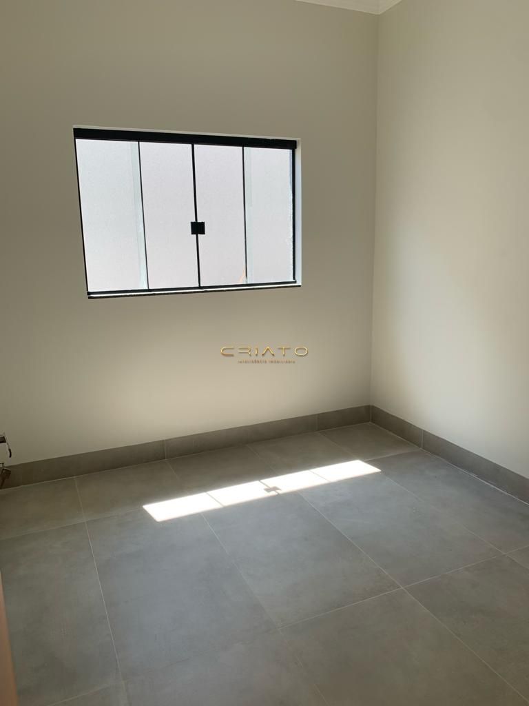 Casa à venda com 3 quartos, 226m² - Foto 12