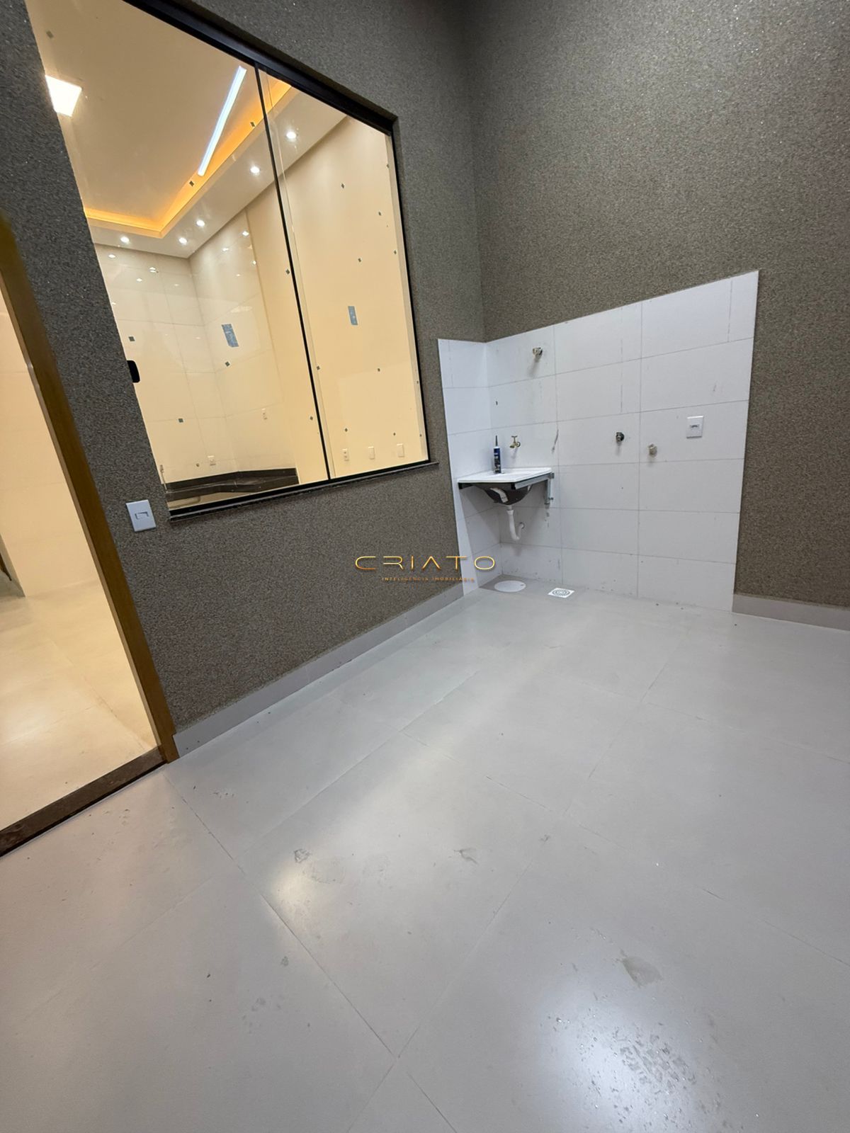 Casa com 3 Dormitórios à venda, 70 m² por R$ 250.000,00 Casa com 3 Dormitórios à venda, 70 m² por R$ 250.000,00