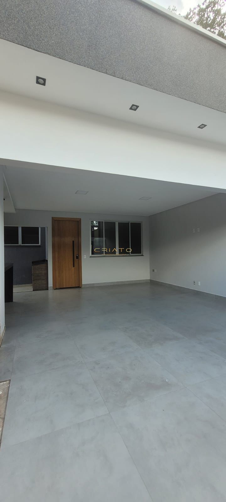 Casa à venda com 3 quartos, 138m² - Foto 1