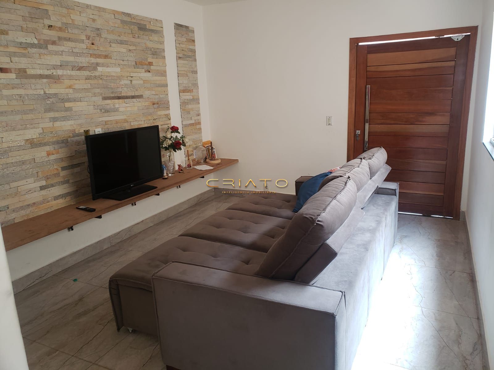 Casa à venda com 3 quartos, 280m² - Foto 4