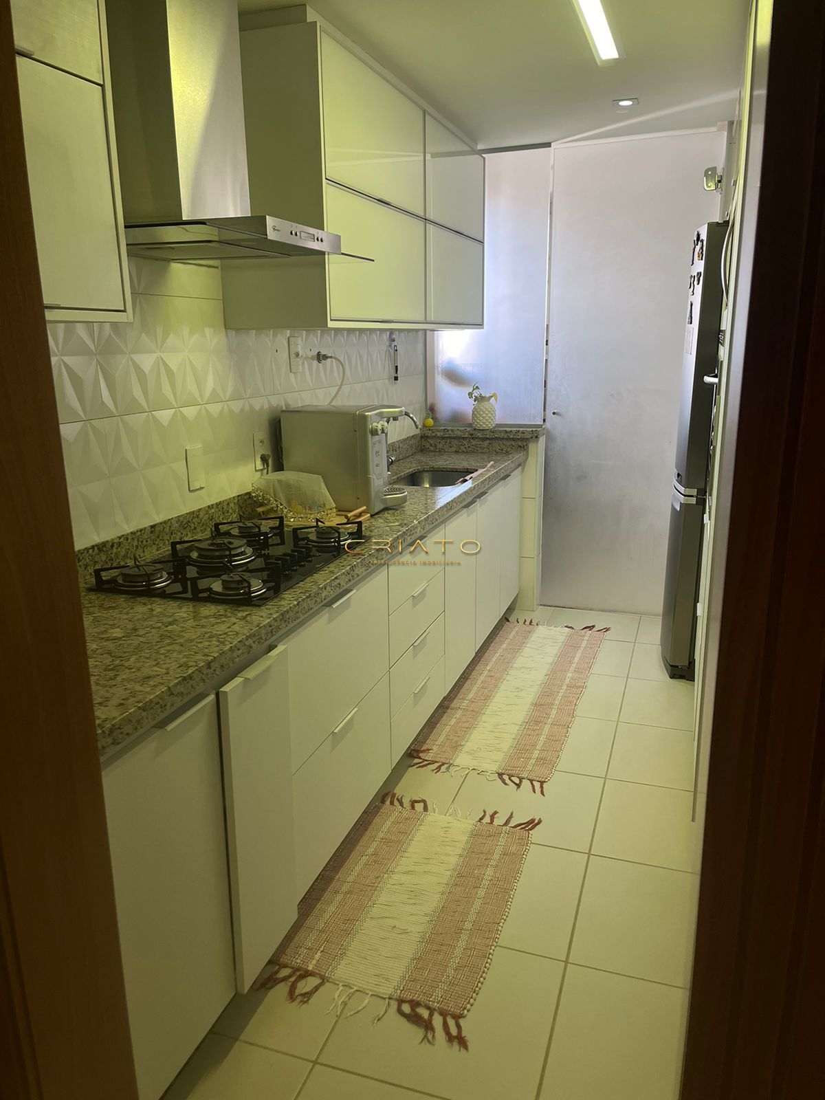 Apartamento à venda com 3 quartos, 99m² - Foto 19