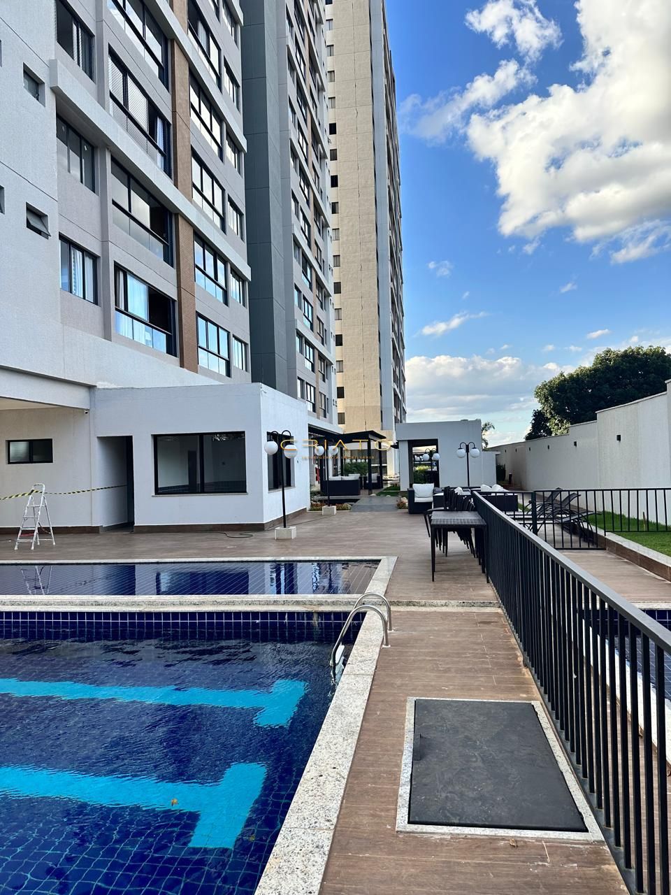 Apartamento à venda com 2 quartos, 75m² - Foto 14