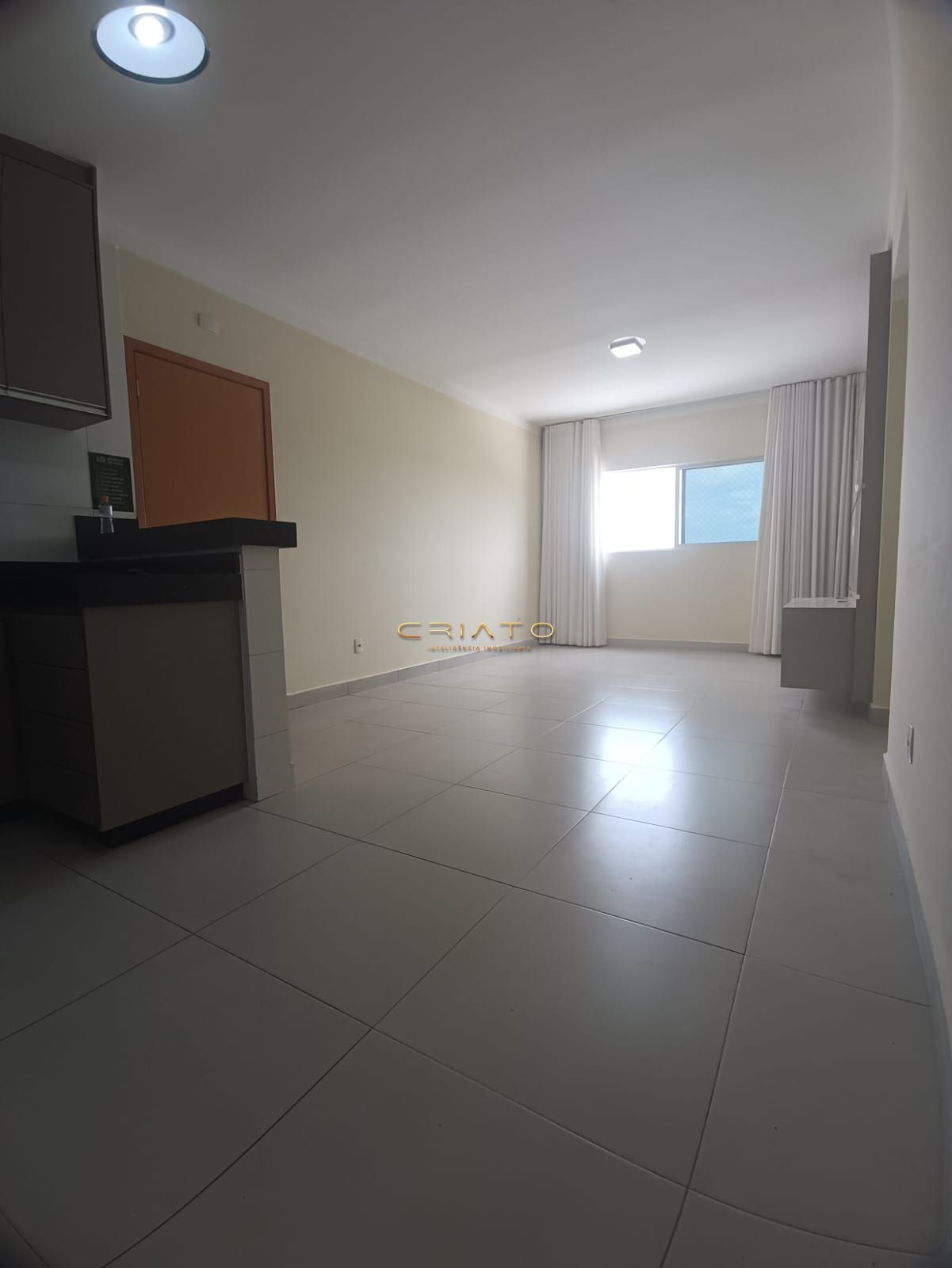 Apartamento à venda com 3 quartos, 79m² - Foto 2