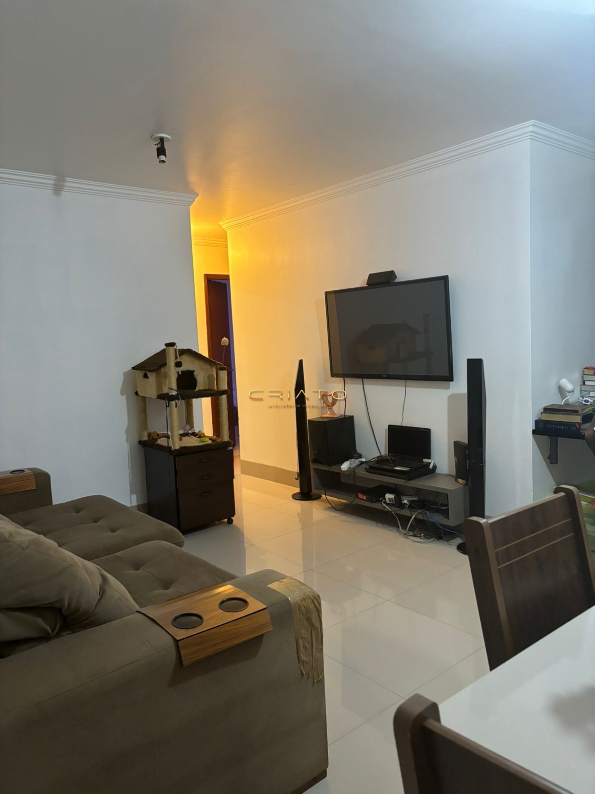 Apartamento à venda com 3 quartos, 87m² - Foto 1