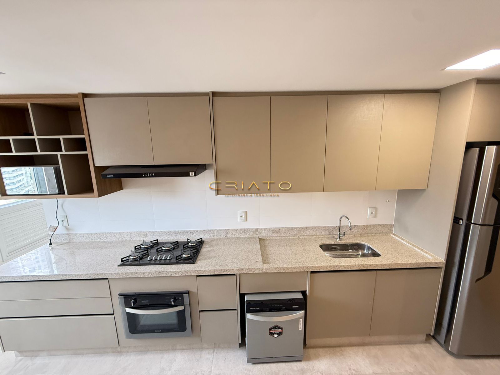 Apartamento com 3 Dormitórios à venda, 105 m² por R$ 1.370.000,00 Apartamento com 3 Dormitórios à venda, 105 m² por R$ 1.370.000,00