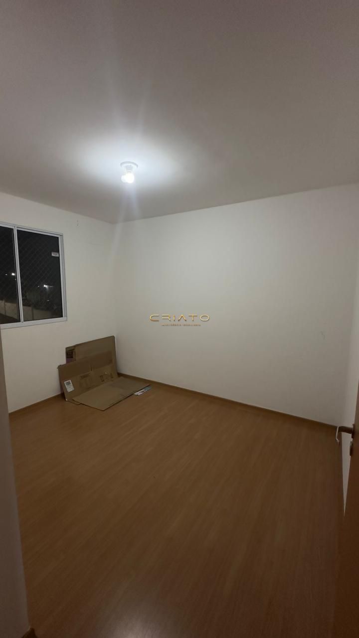 Apartamento à venda com 2 quartos, 40m² - Foto 13