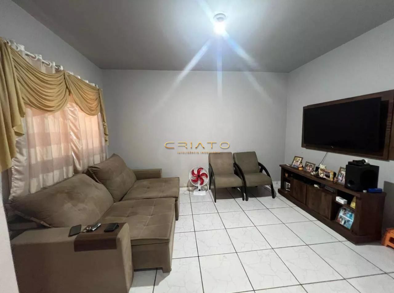 Casa à venda com 2 quartos, 100m² - Foto 12