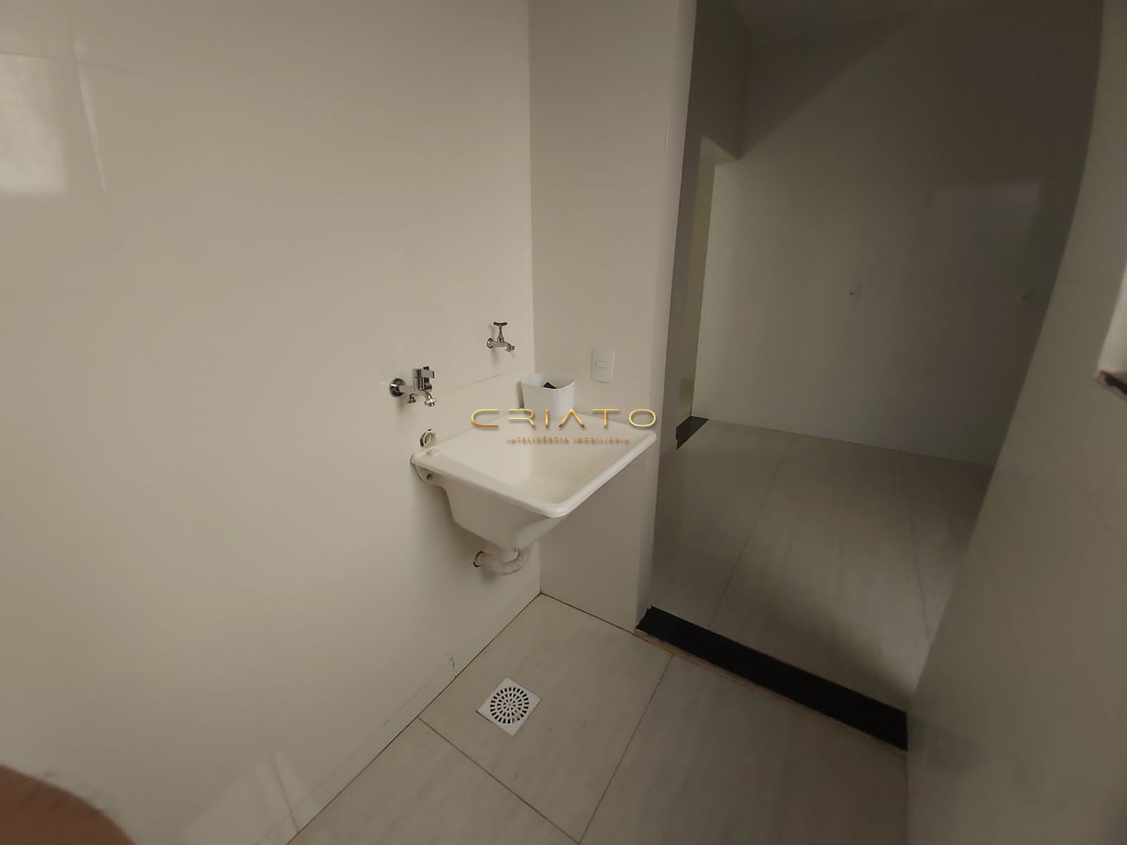 Apartamento à venda com 2 quartos, 65m² - Foto 11