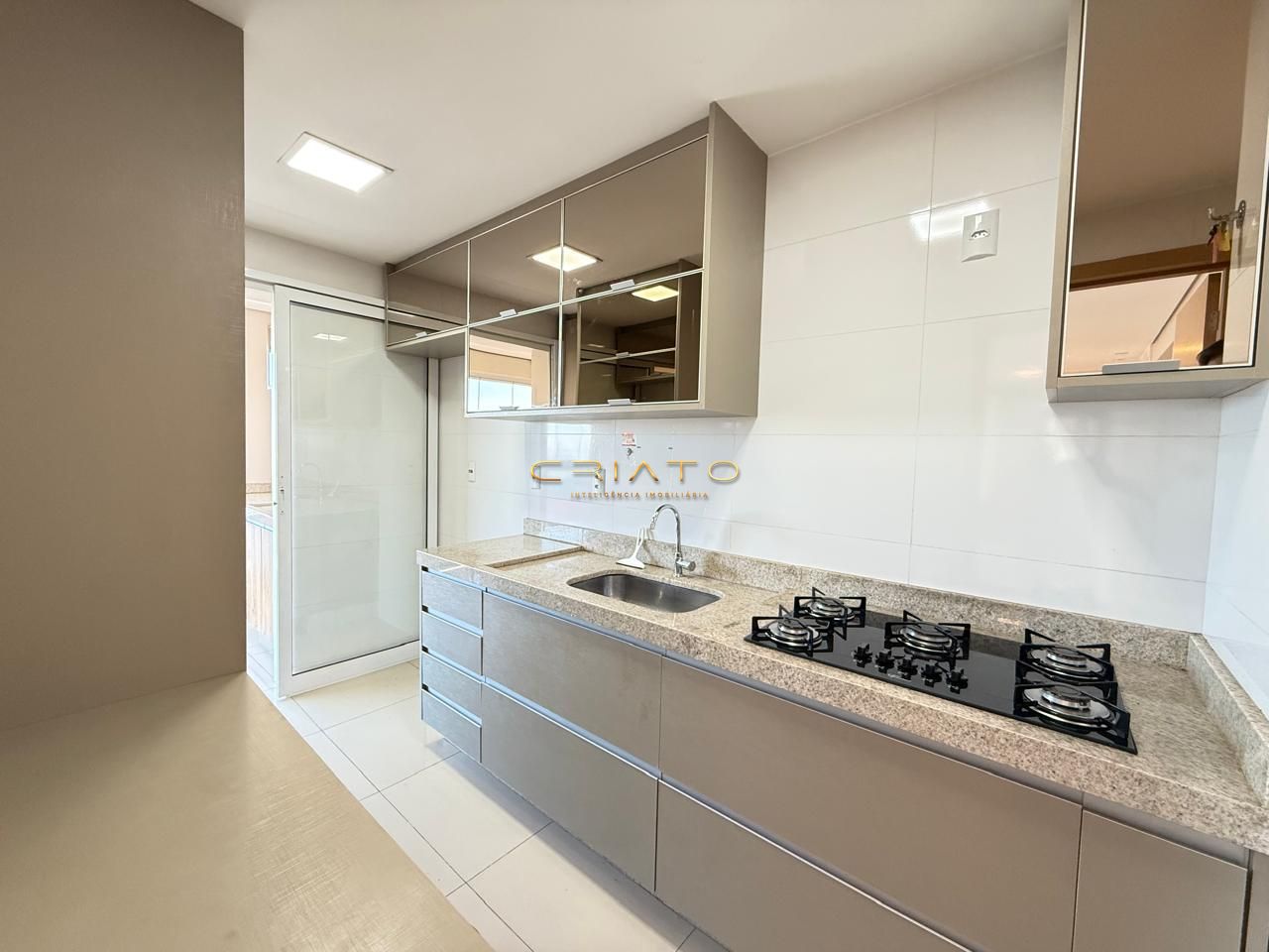 Apartamento à venda com 3 quartos, 110m² - Foto 18