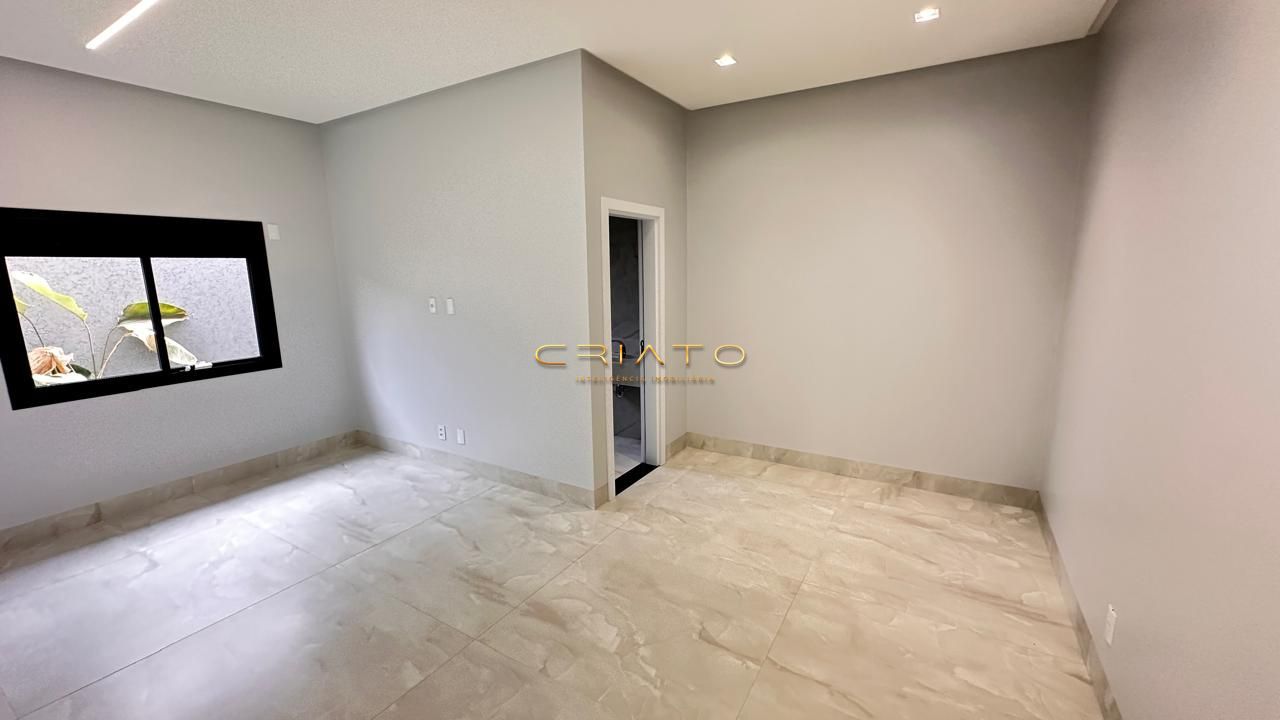 Casa de Condomínio à venda com 4 quartos, 250m² - Foto 6