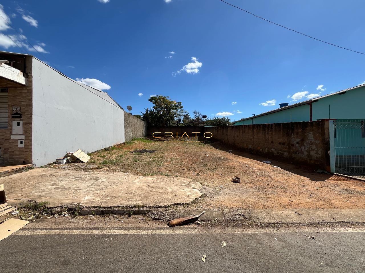 Terreno/Lote à venda  no Paraíso - Anápolis, GO. Imóveis