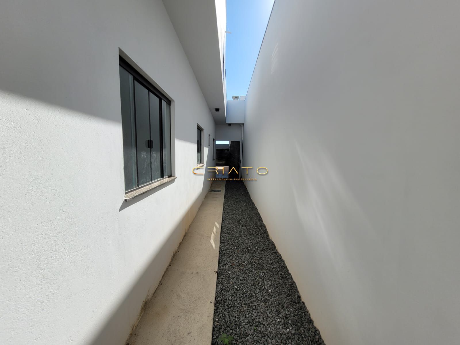 Casa à venda com 3 quartos, 105m² - Foto 19