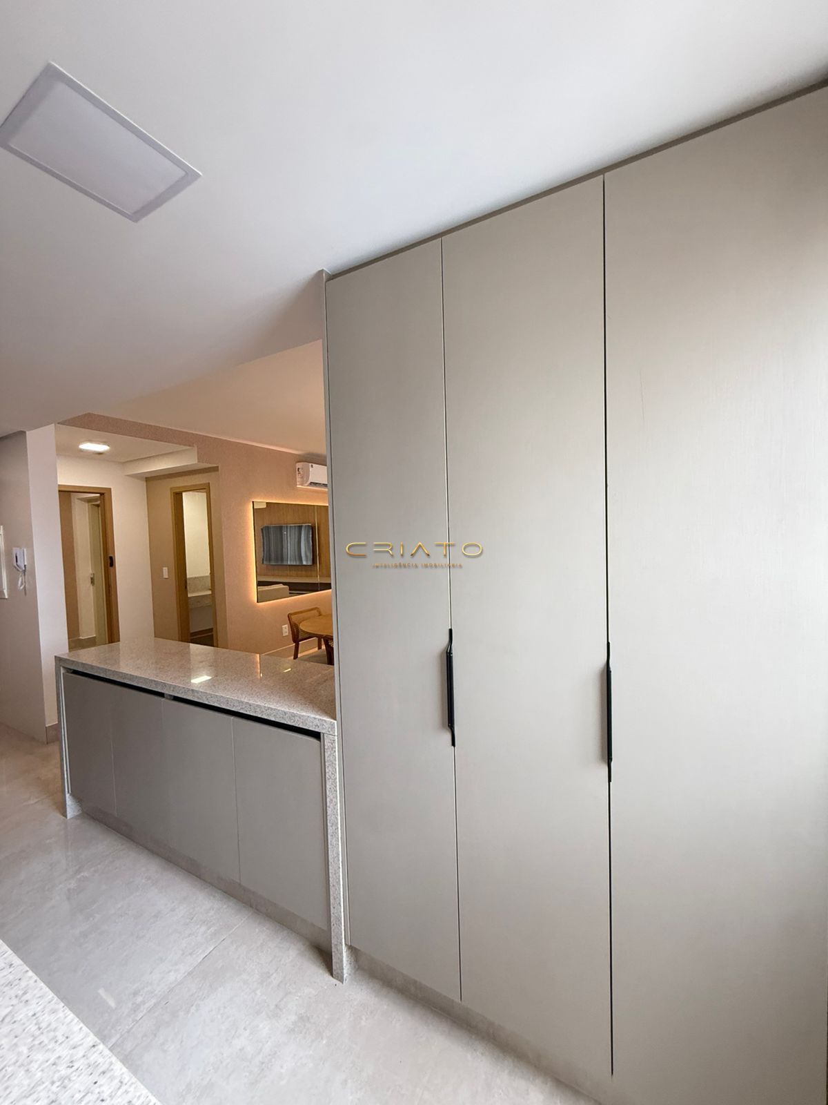 Apartamento com 3 Dormitórios à venda, 105 m² por R$ 1.370.000,00 Apartamento com 3 Dormitórios à venda, 105 m² por R$ 1.370.000,00