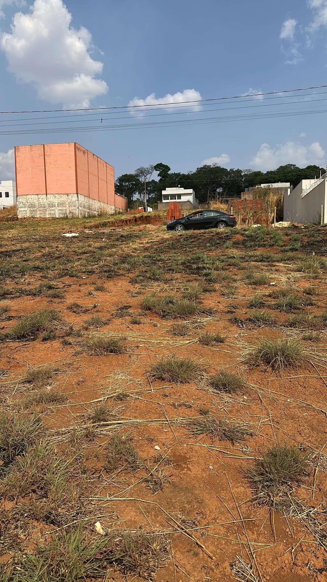 Terreno à venda, 300m² - Foto 1