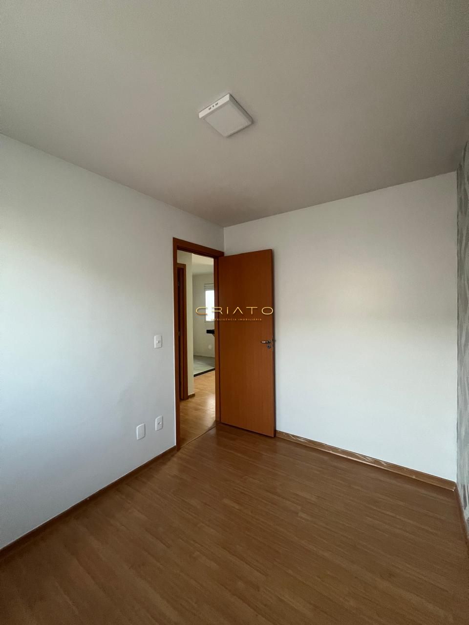 Apartamento à venda com 2 quartos, 41m² - Foto 7