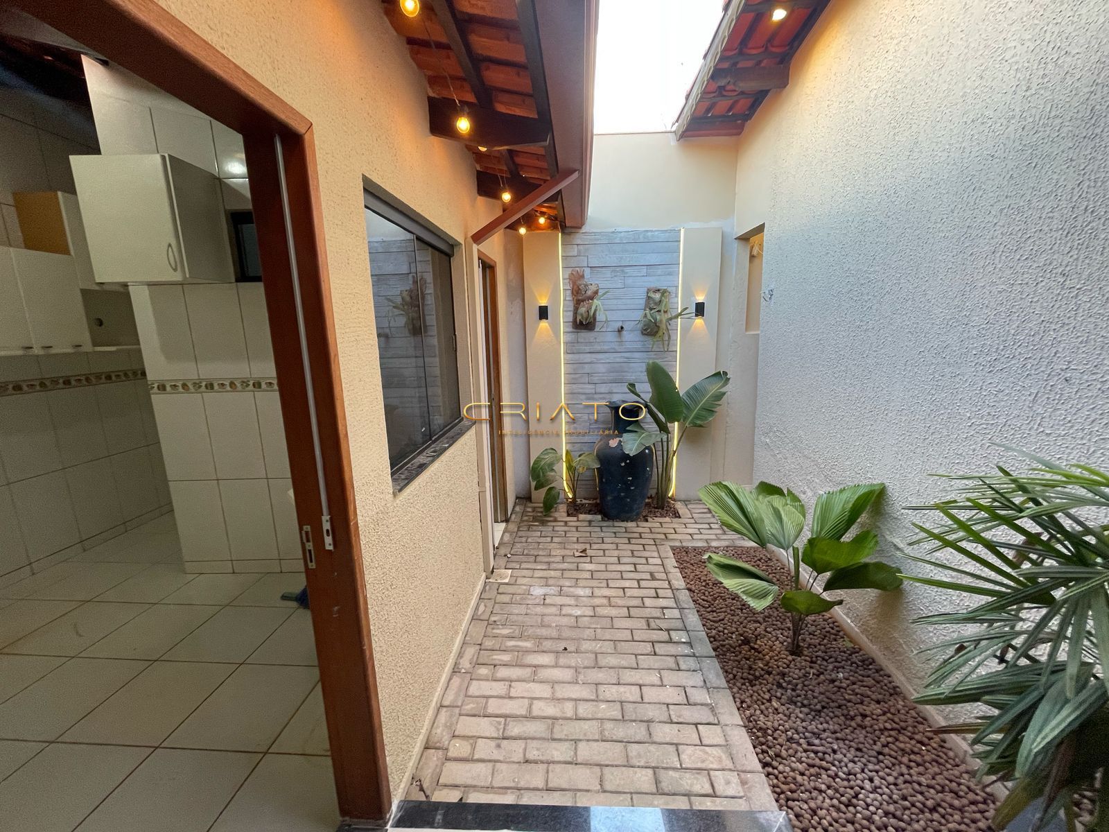 Casa à venda com 3 quartos, 179m² - Foto 11