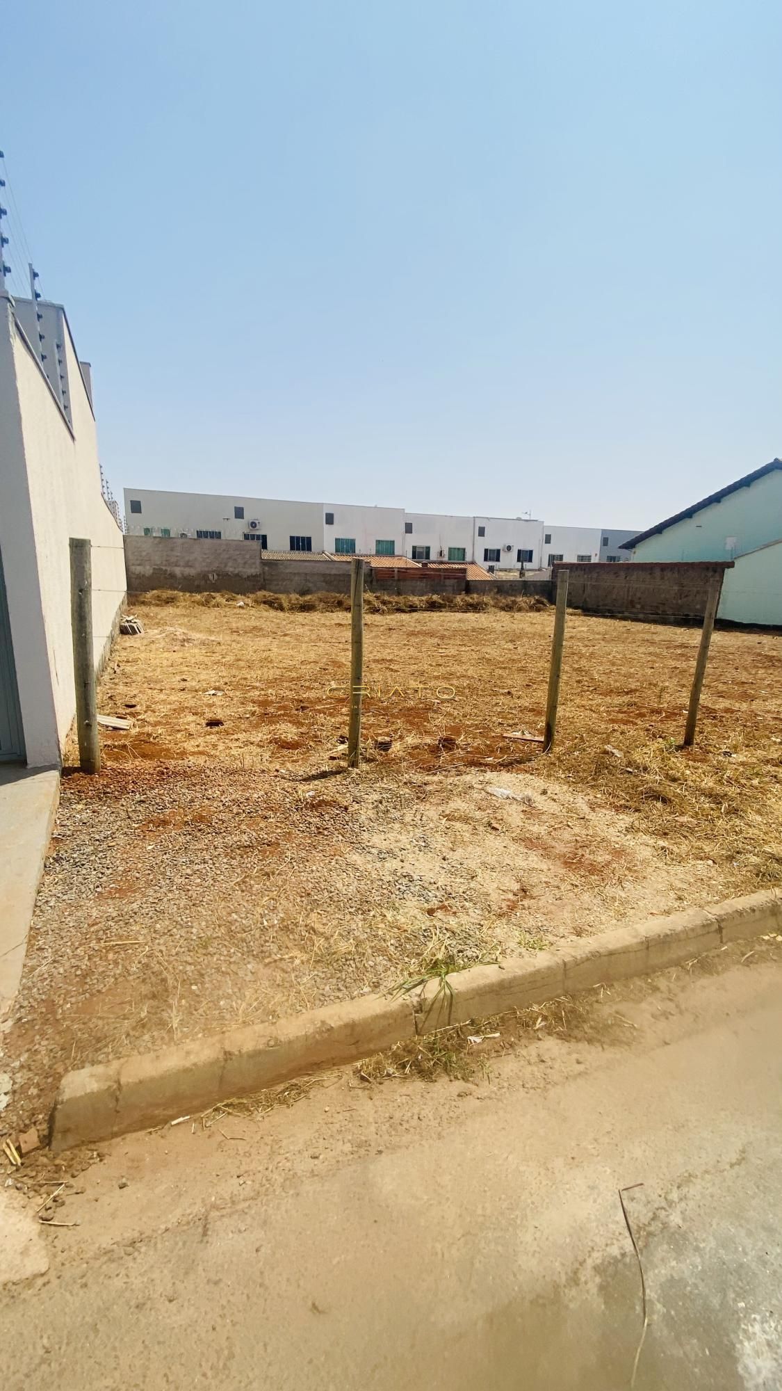 Terreno/Lote à venda  no Residencial Cerejeiras - Anápolis, GO. Imóveis