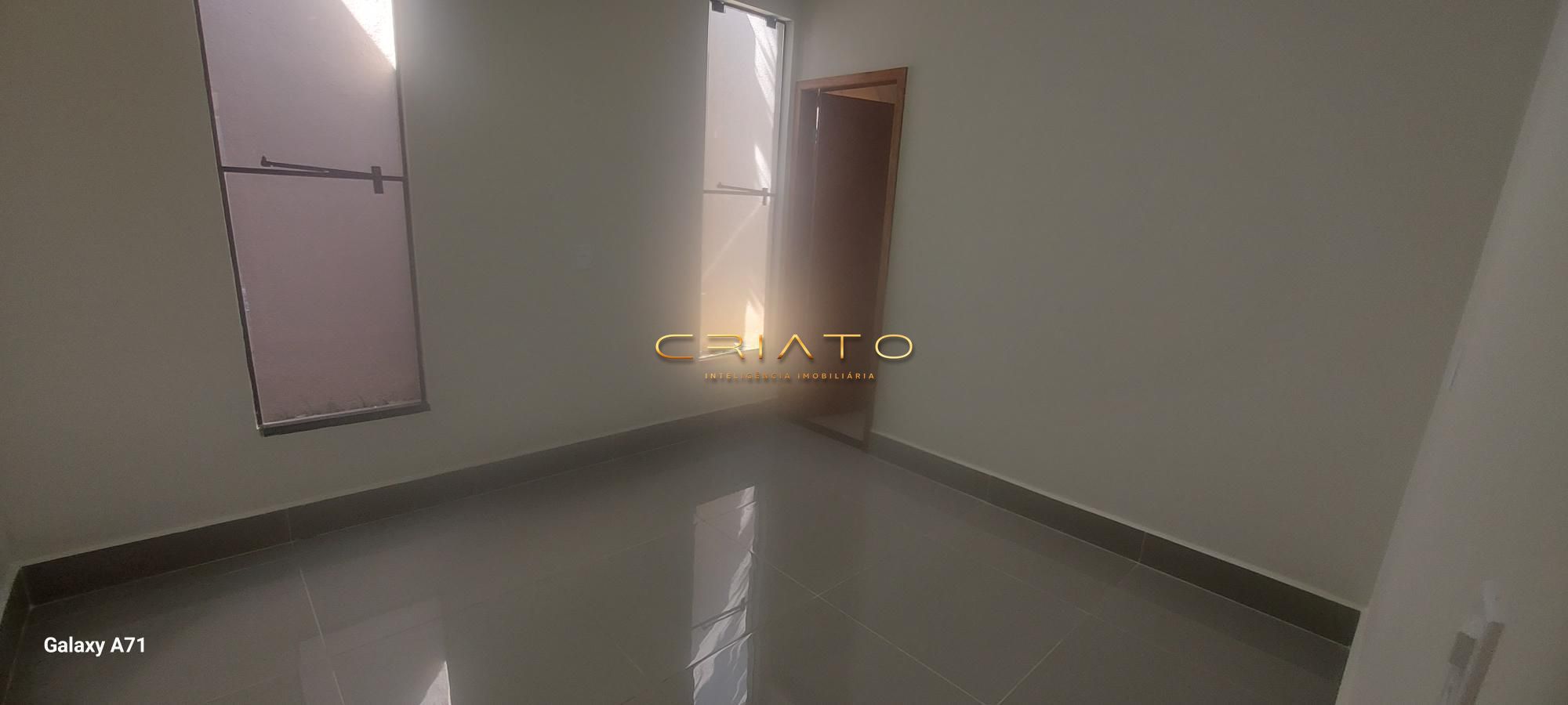 Casa à venda com 3 quartos, 104m² - Foto 5