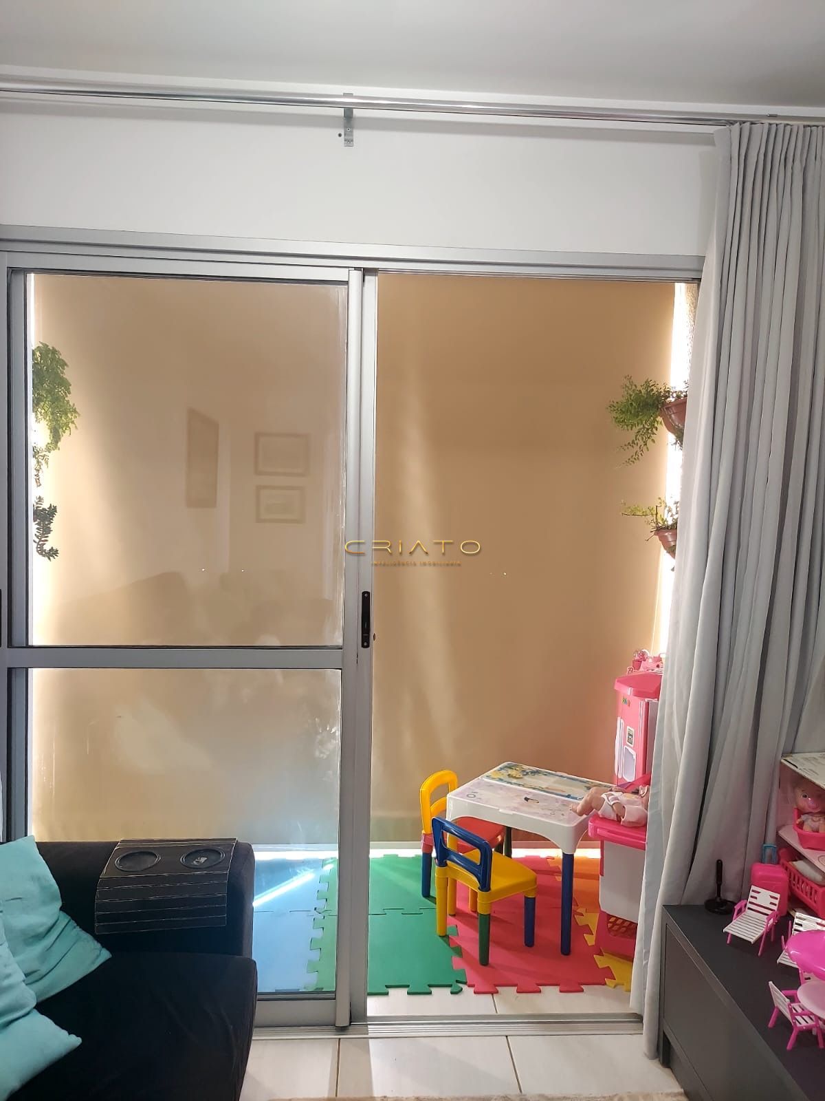 Apartamento com 3 Dormitórios à venda, 78 m² por R$ 370.000,00 Apartamento com 3 Dormitórios à venda, 78 m² por R$ 370.000,00