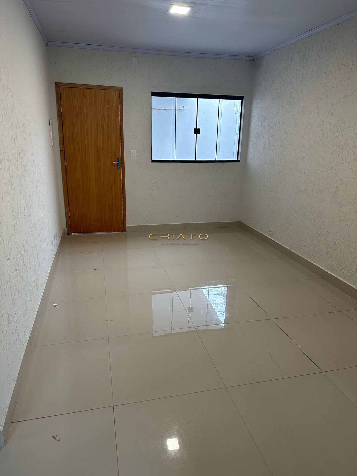 Casa à venda com 3 quartos, 136m² - Foto 3