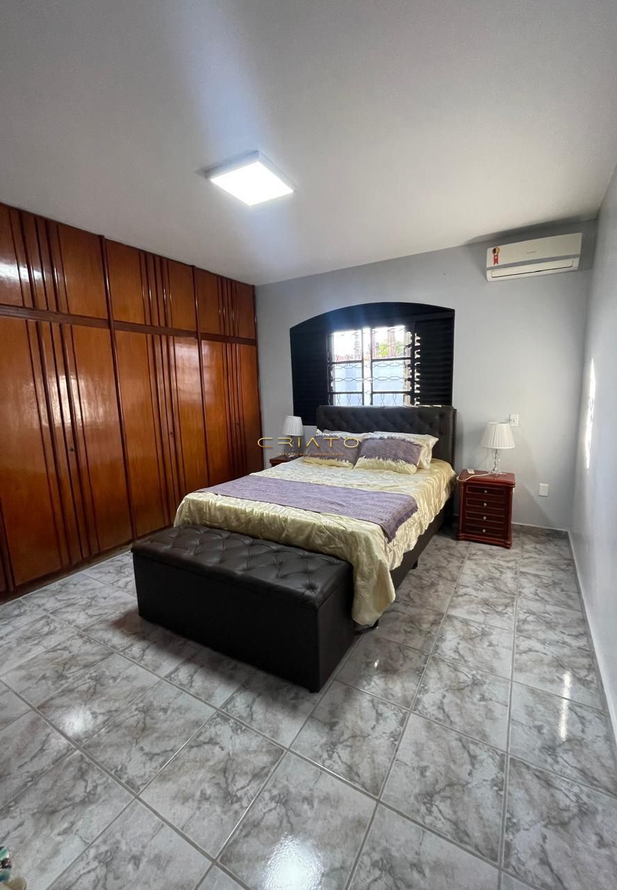 Casa à venda com 3 quartos, 254m² - Foto 12