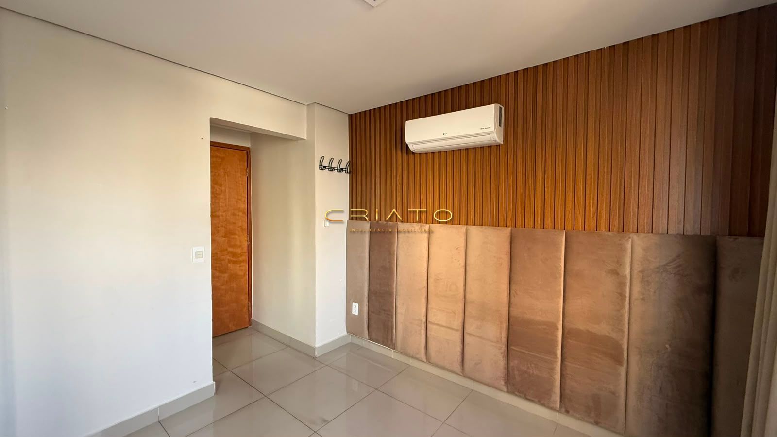 Riviera di san lorenzo - apto de 2/4 sendo 1 suíte com 111m²