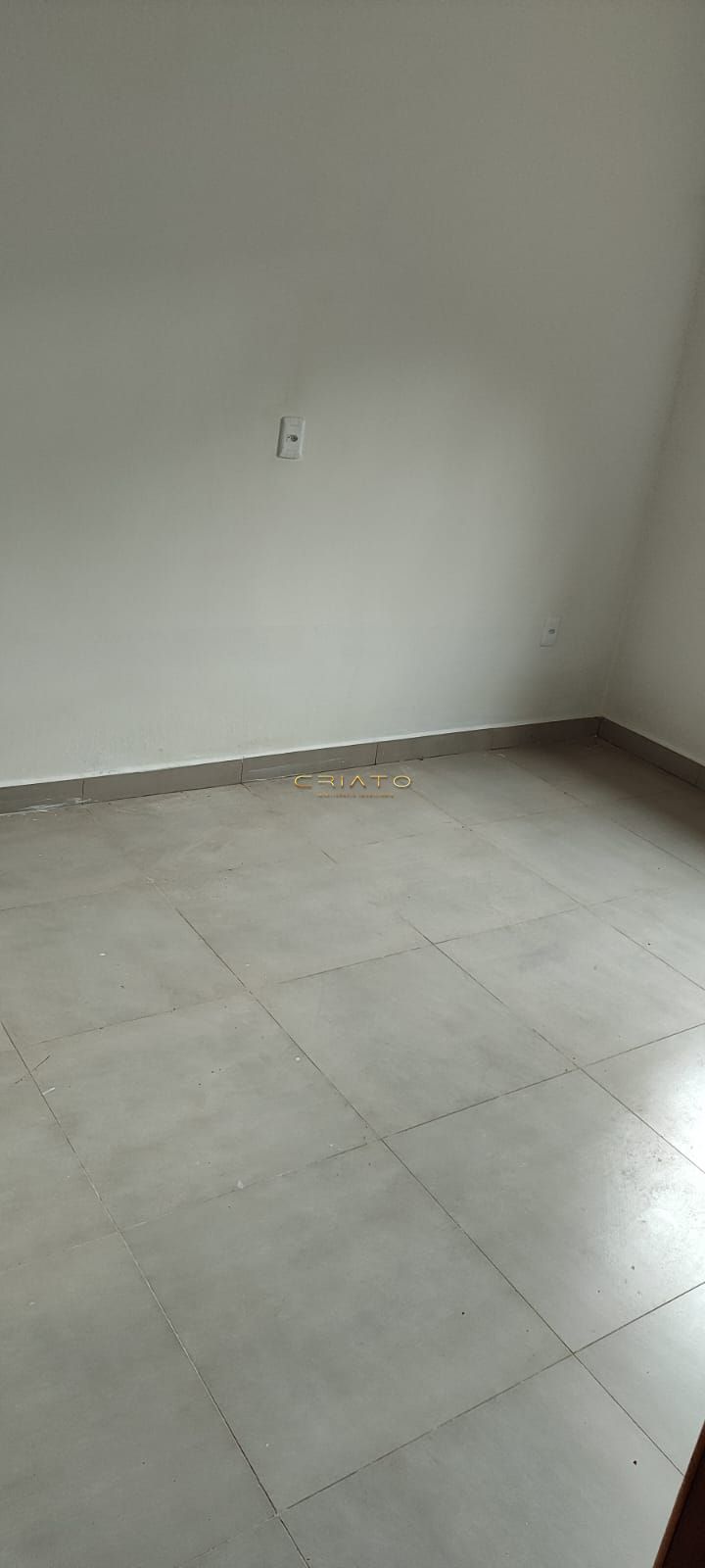 Casa à venda com 2 quartos, 180m² - Foto 9