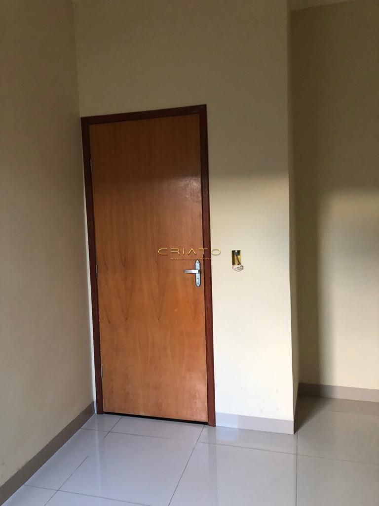 Casa à venda com 2 quartos, 82m² - Foto 6