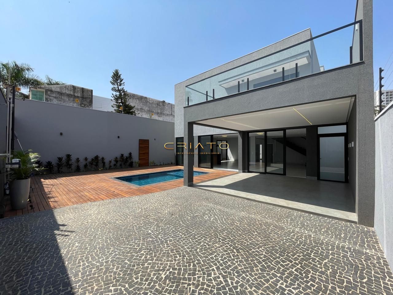 Casa à venda com 4 quartos, 266m² - Foto 14