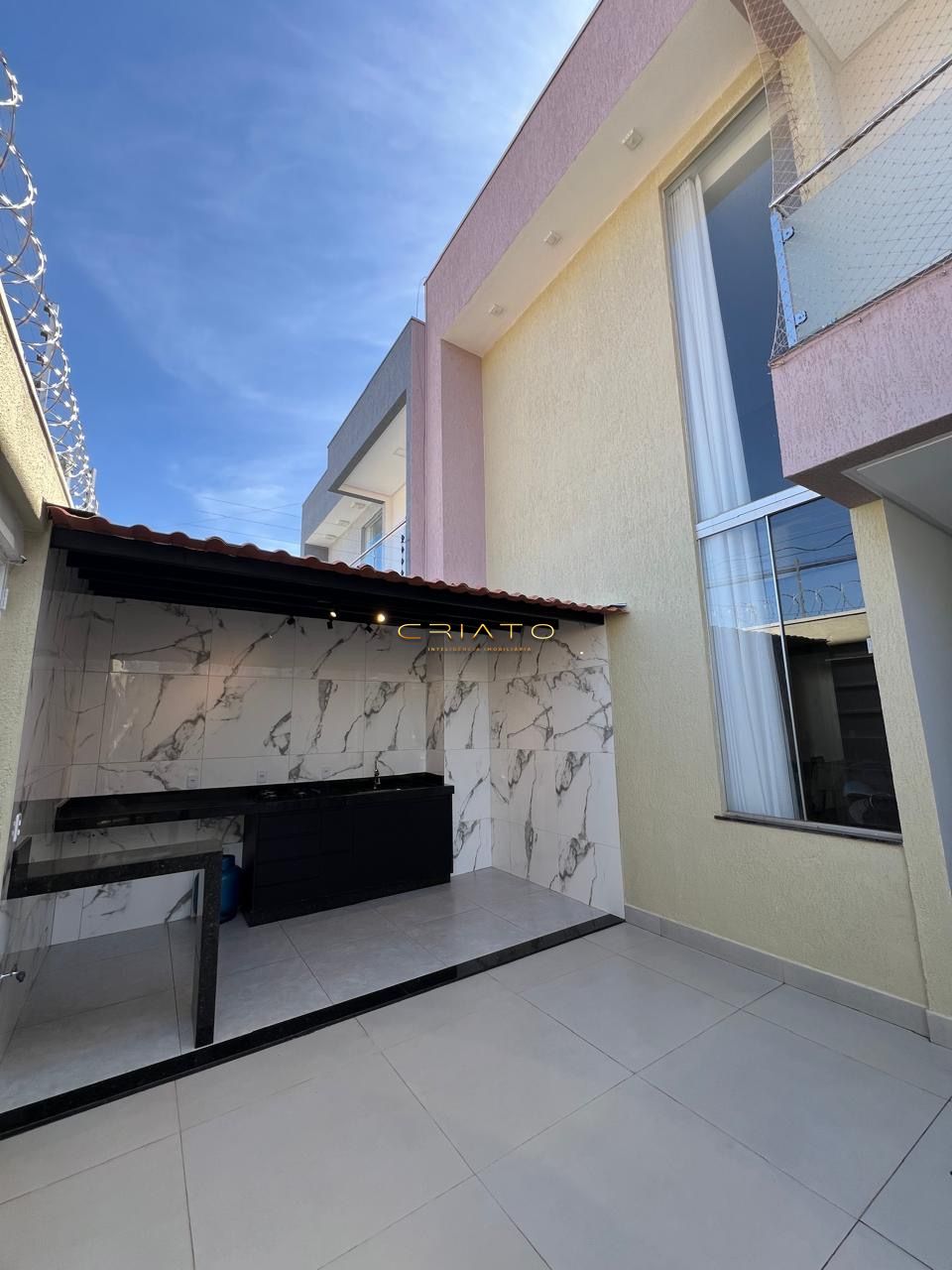 Casa, 3 quartos, 190 m² - Foto 1