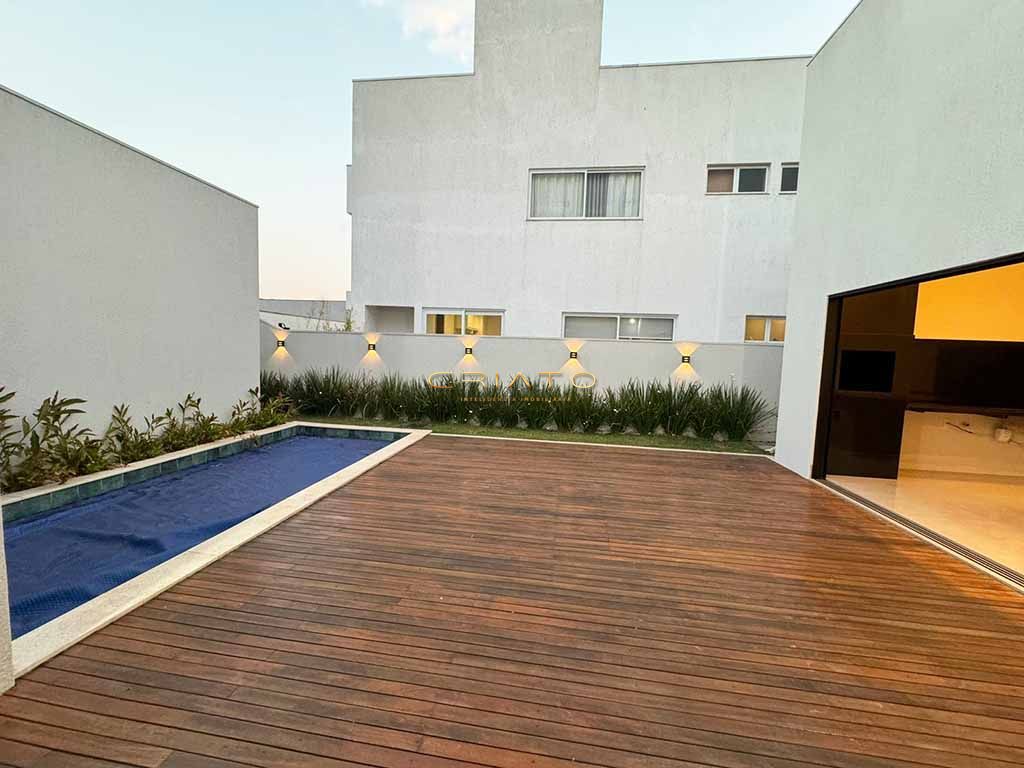 Casa de Condomínio à venda com 4 quartos, 237m² - Foto 15