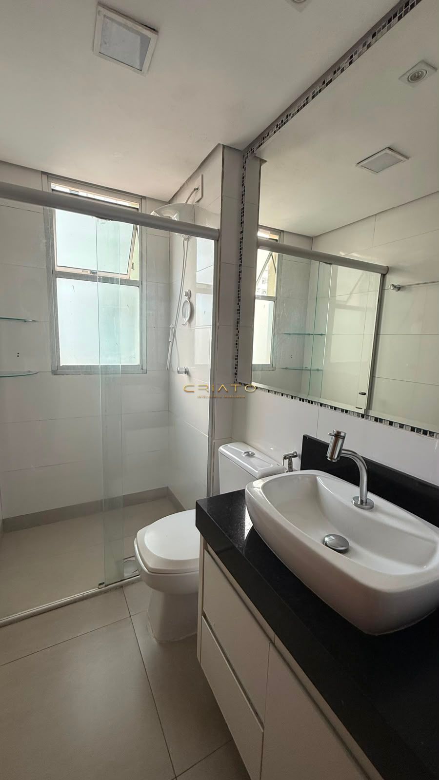 Riviera di san lorenzo - apto de 2/4 sendo 1 suíte com 111m²