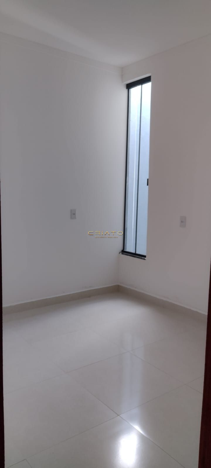 Casa à venda com 2 quartos, 70m² - Foto 5