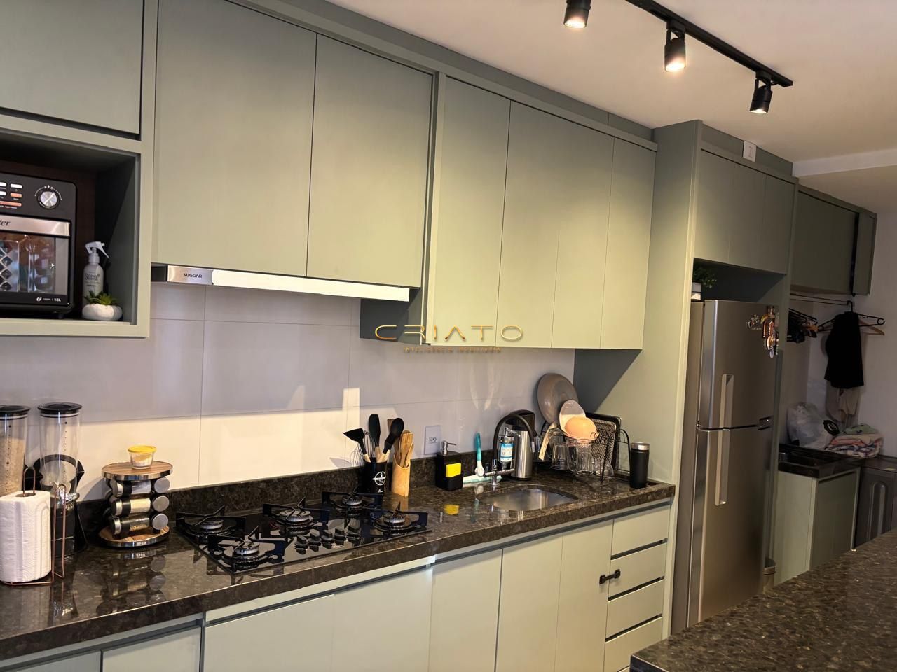 Apartamento com 2 Dormitórios à venda, 76 m² por R$ 700.000,00 Apartamento com 2 Dormitórios à venda, 76 m² por R$ 700.000,00