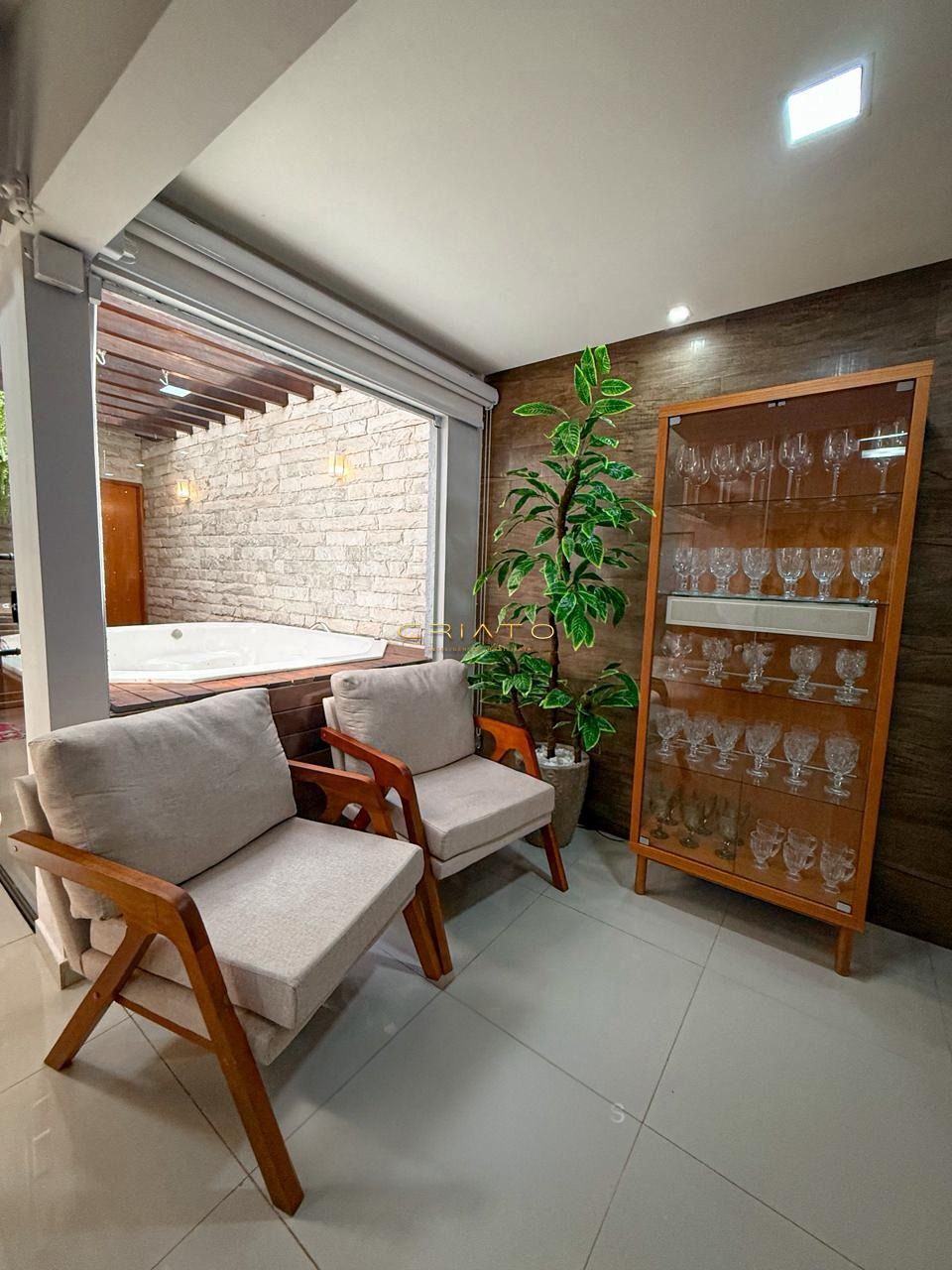 Casa em condomínio com 3 Dormitórios à venda, 210 m² por R$ 700.000,00 Casa em condomínio com 3 Dormitórios à venda, 210 m² por R$ 700.000,00