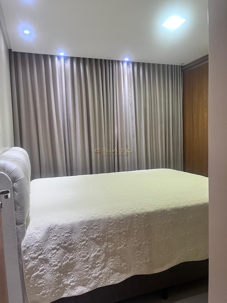 Apartamento à venda com 3 quartos, 77m² - Foto 13