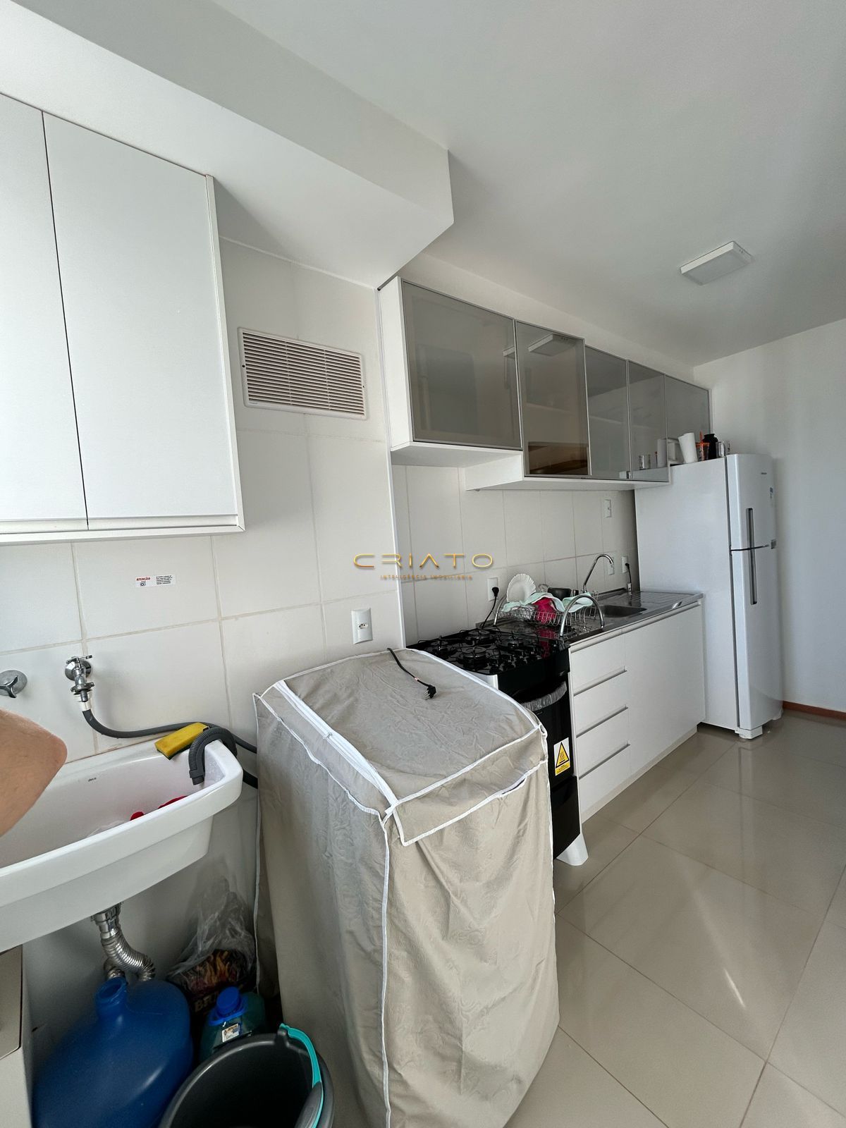 Apartamento à venda com 2 quartos, 55m² - Foto 9