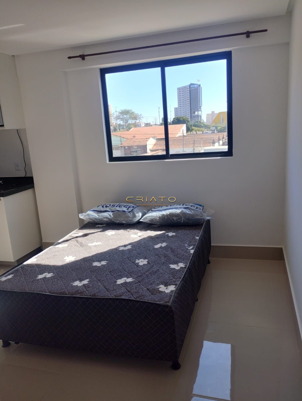 Apartamento à venda com 1 quarto, 21m² - Foto 2