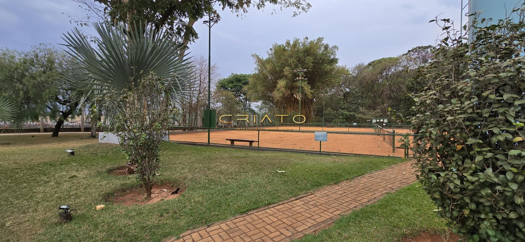 Sobrado, 5 quartos, 320 m² - Foto 32