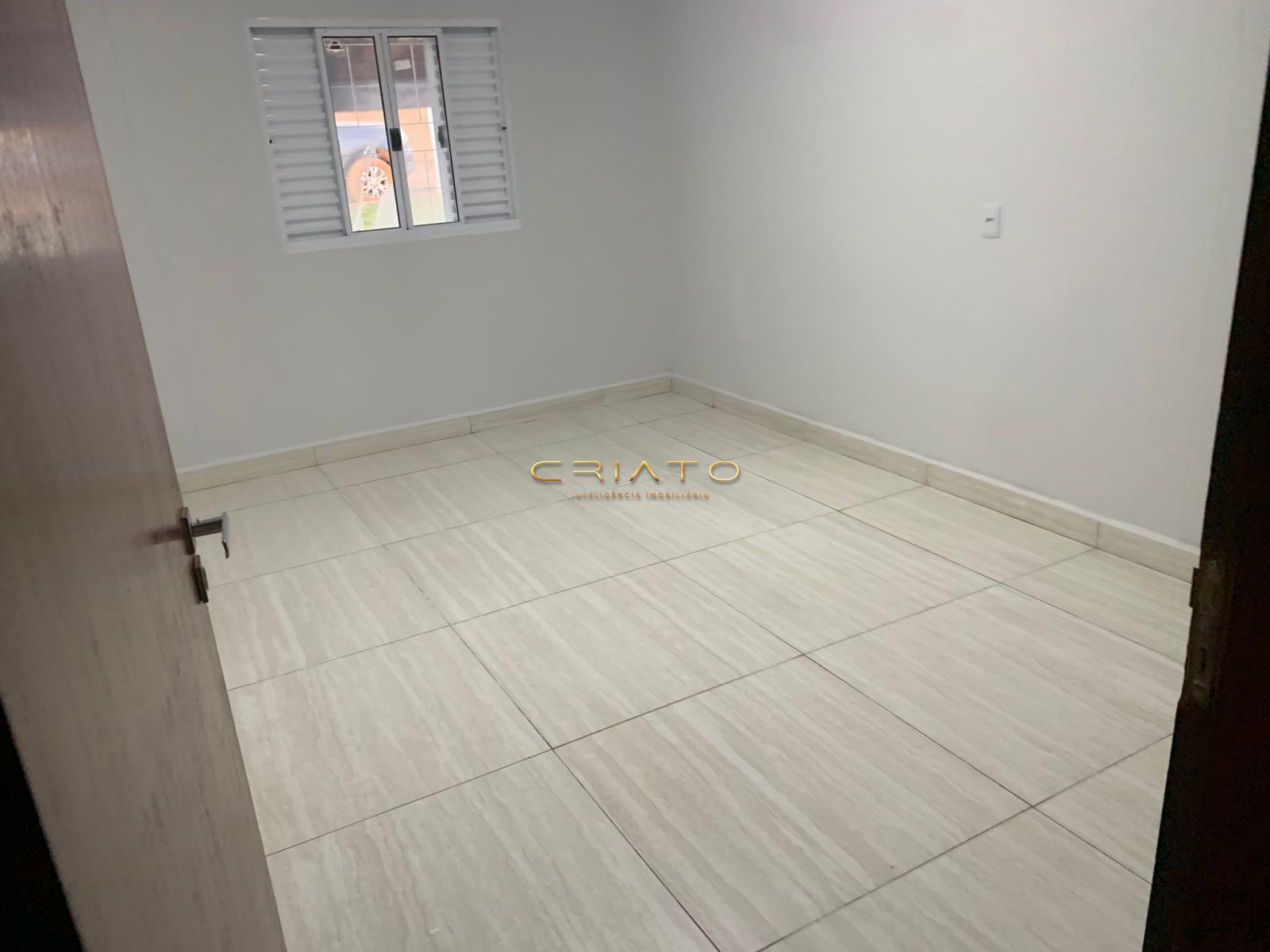 Chácara à venda com 2 quartos, 200m² - Foto 12