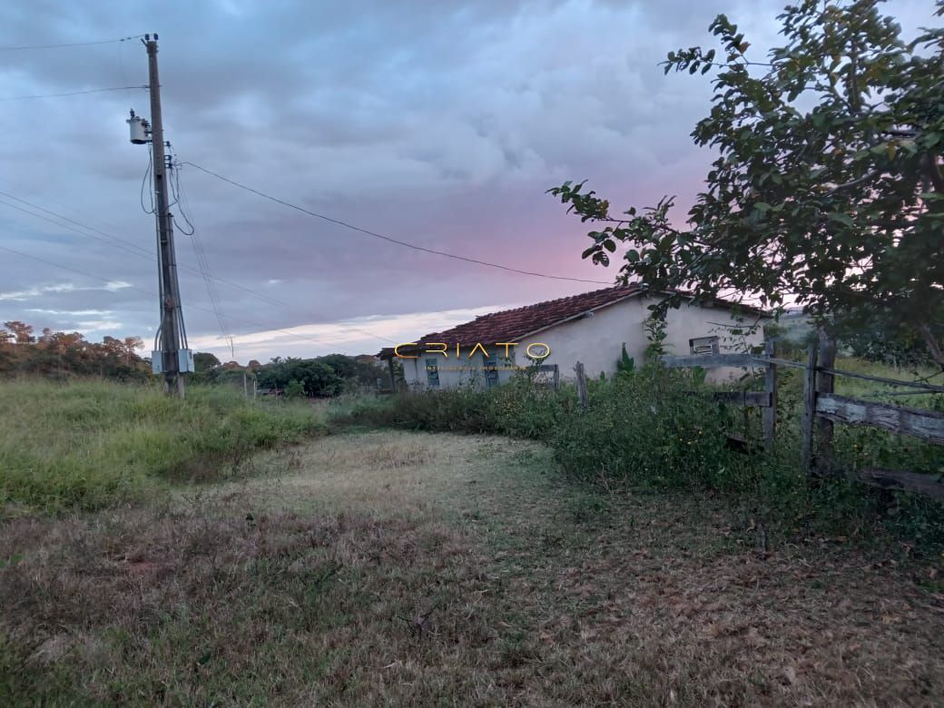 Fazenda à venda com 2 quartos, 36m² - Foto 1