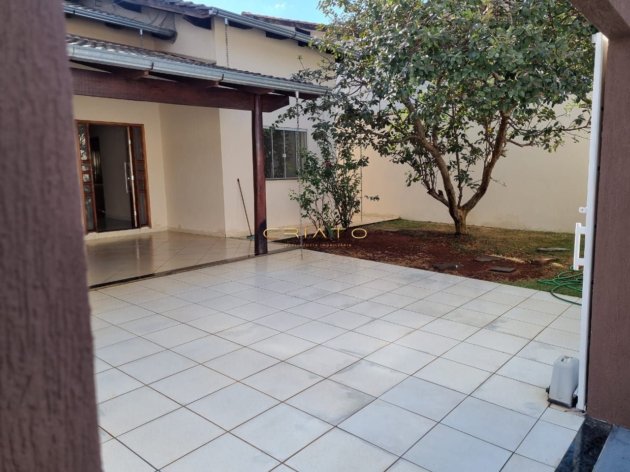 Casa à venda com 3 quartos, 18m² - Foto 19