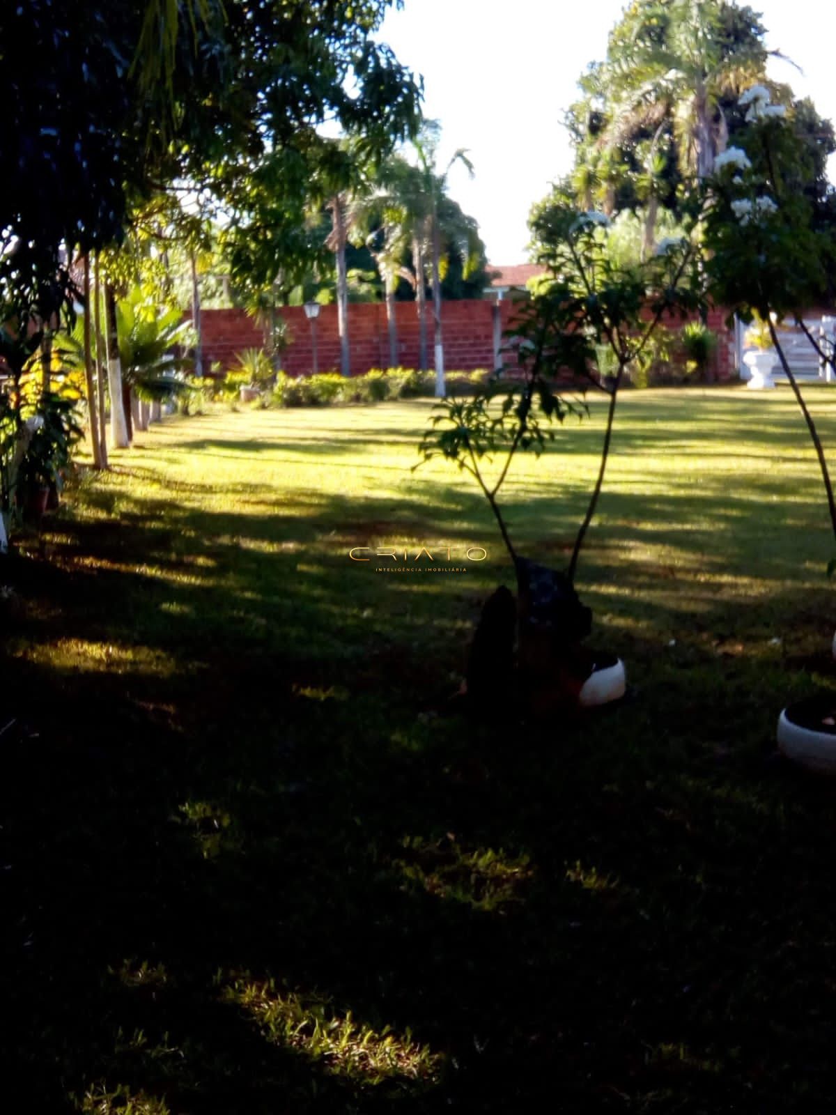 Chácara à venda com 4 quartos, 260m² - Foto 11