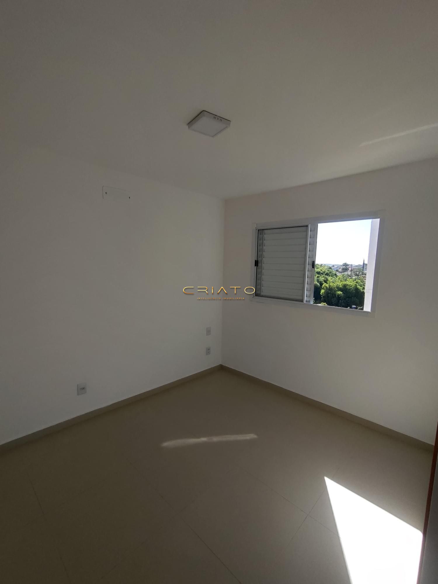 Apartamento à venda com 2 quartos, 42m² - Foto 20