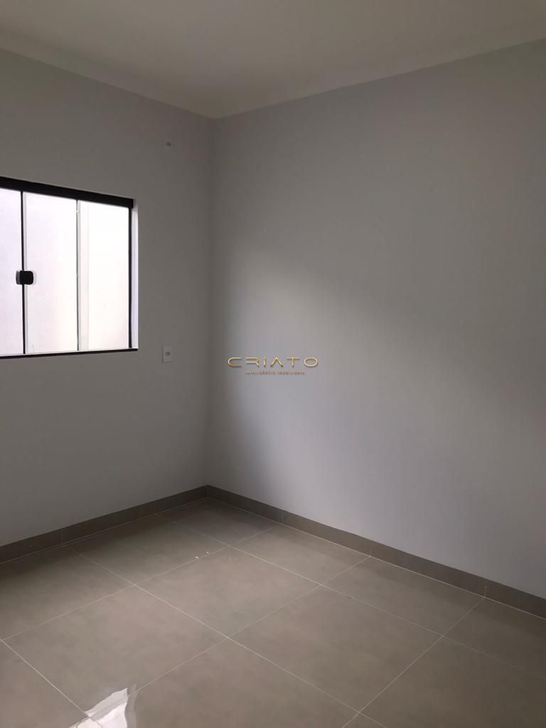 Casa à venda com 3 quartos, 226m² - Foto 29