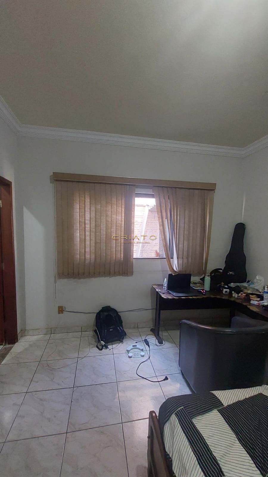 Casa à venda com 3 quartos, 230m² - Foto 4