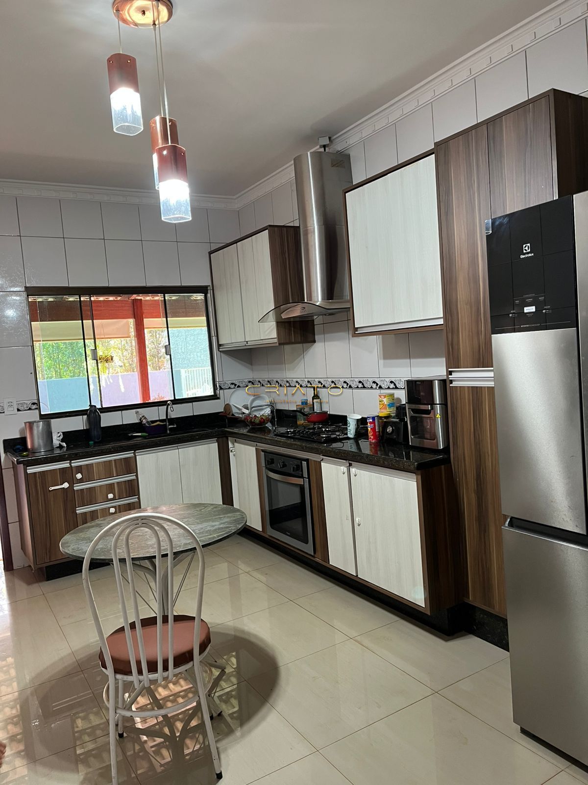 Casa, 3 quartos, 250 m² - Foto 1